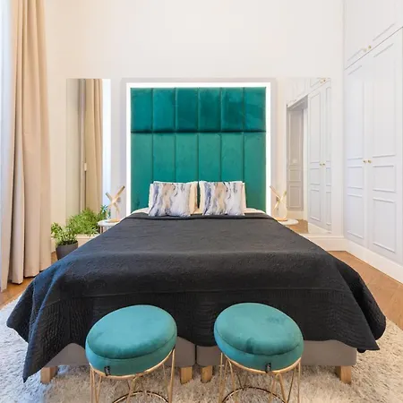 Marble - Palace District Apartment *